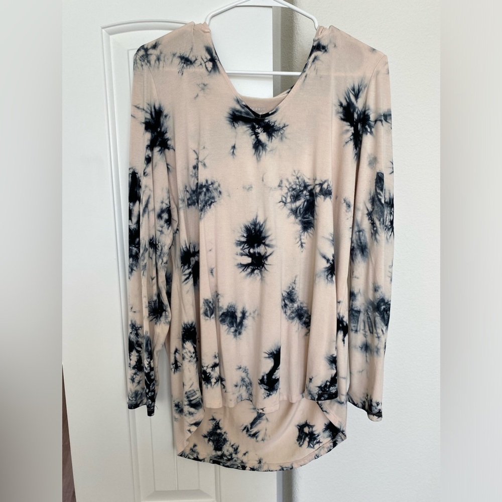 Torrid tie dye super soft hooded lounge tunic. Size 1